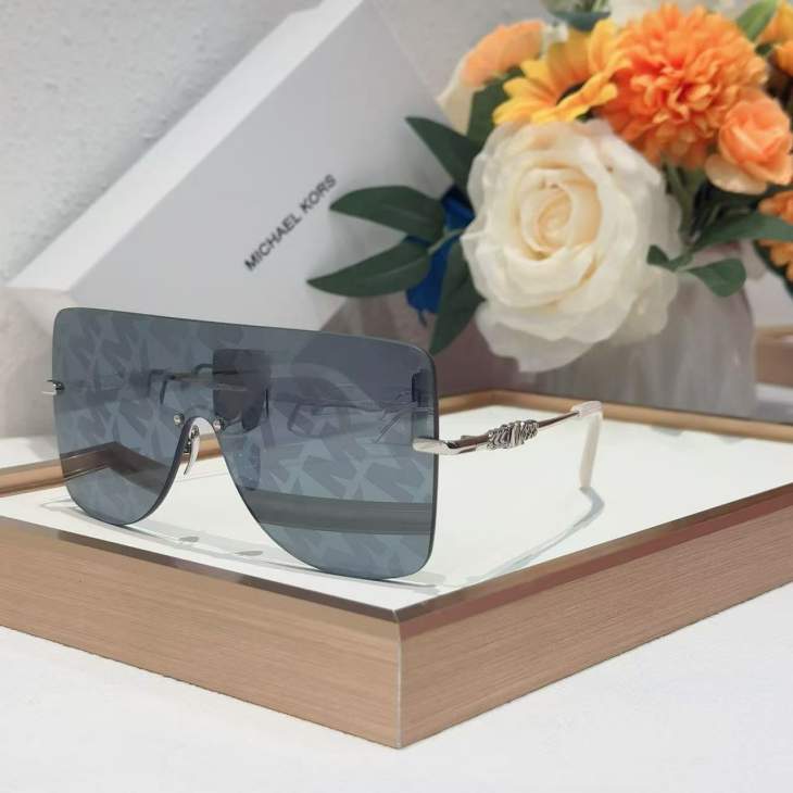 Picture of Michael Kors Sunglasses _SKUfw76988360fw